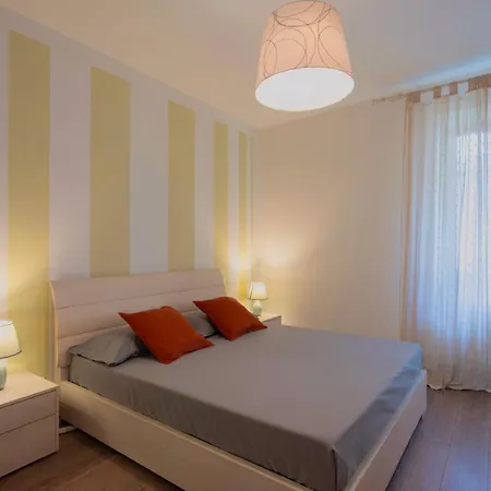 アパート Cosy + Fireplace *