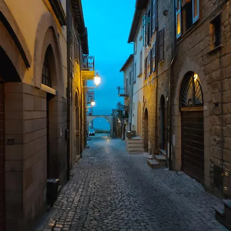 Cosy + Fireplace オルヴィエート